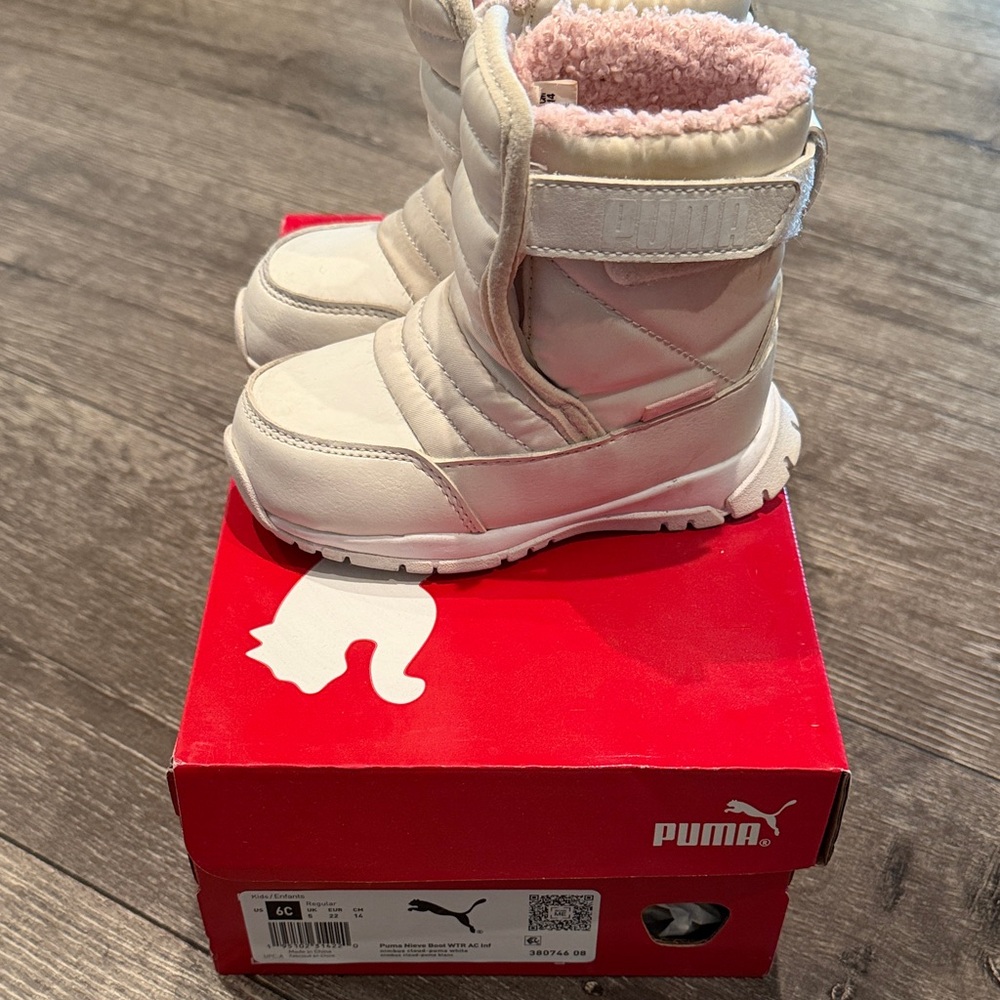 PUMA Kids Cream Pink Fleece-Lined Winter Snow Boots size toddler 6C